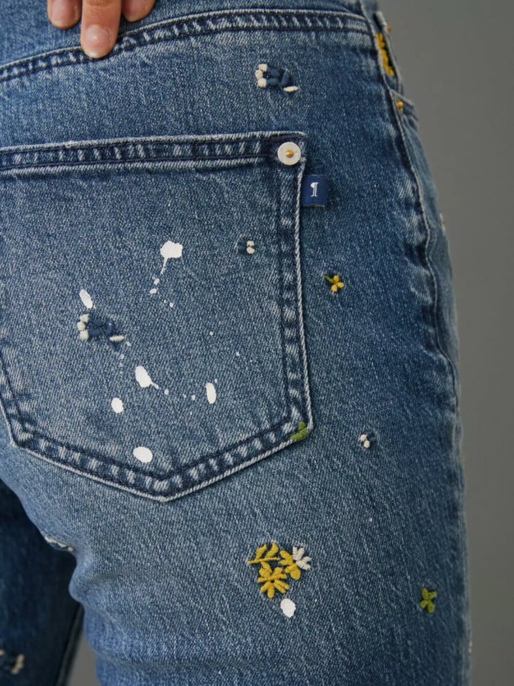 Anthropologie Pilcro The Icon Flare Jeans Size 28 - Picture 3 of 9